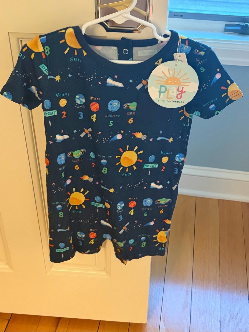 NWT Little Sleepies Bamboo PLAY Solar Explorer Short Sleeve Pocket Romper 18-24M - Picture 1 of 3